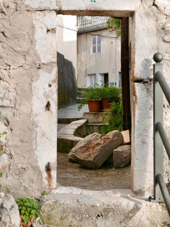 Potocina 21 Leilighet Vrbnik  Eksteriør bilde